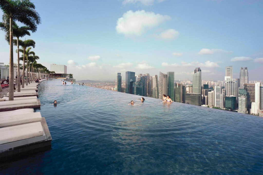 albergo singapore piscina - Sky Park Resort - Neomag.