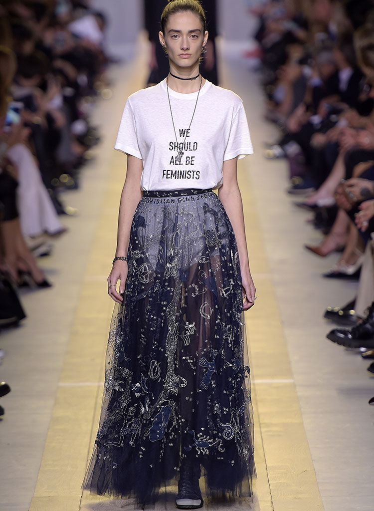 Dior ‘We Should All Be Feminists’ T-shirt - Neomag.