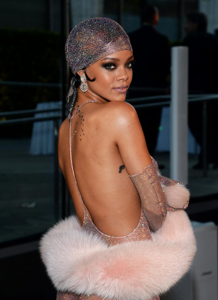 Rihanna CFDA 2014 - Neomag.