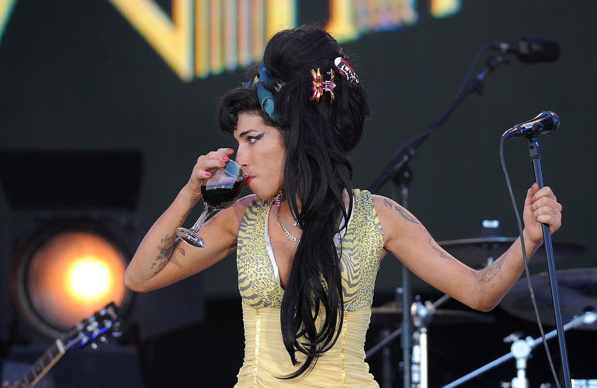 Amy Winehouse Morte - Neomag.