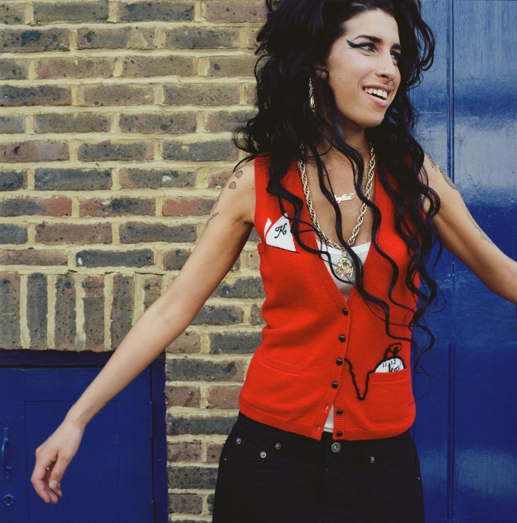 Amy Winehouse - neomag.