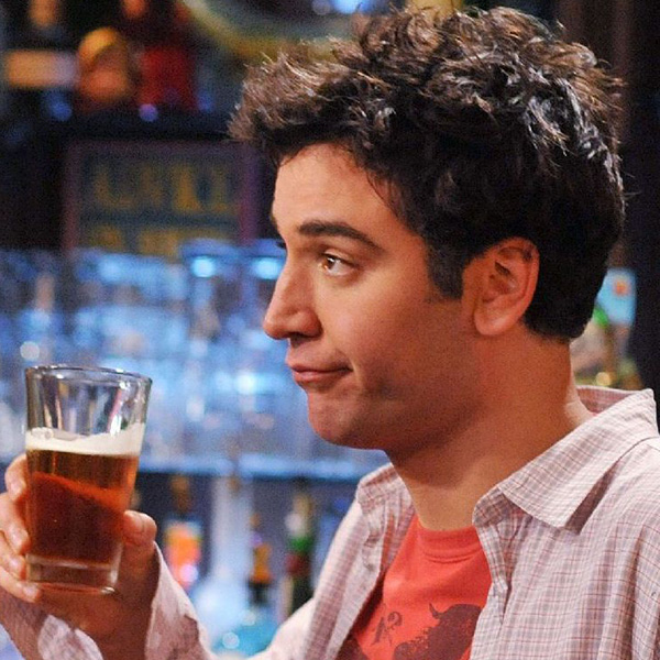 Ted Mosby in How I Met Your Mother - neomag.
