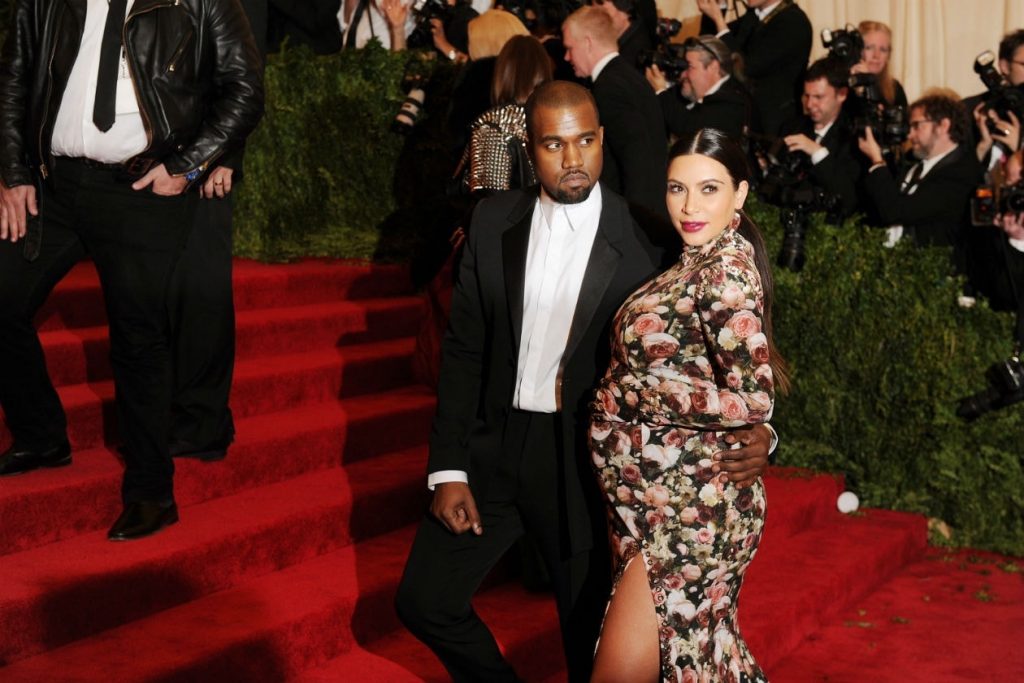 Kim Kardashian e Kanye West Met - Neomag.