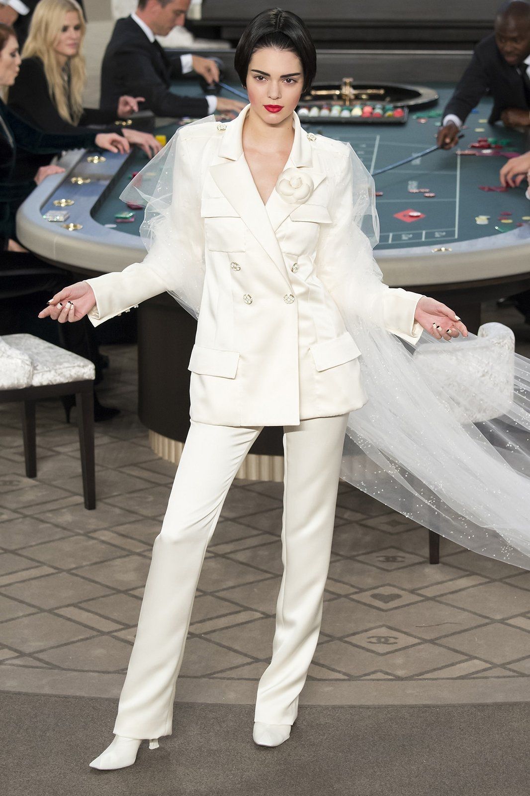 Chanel Fall 2015 Couture - Neomag.