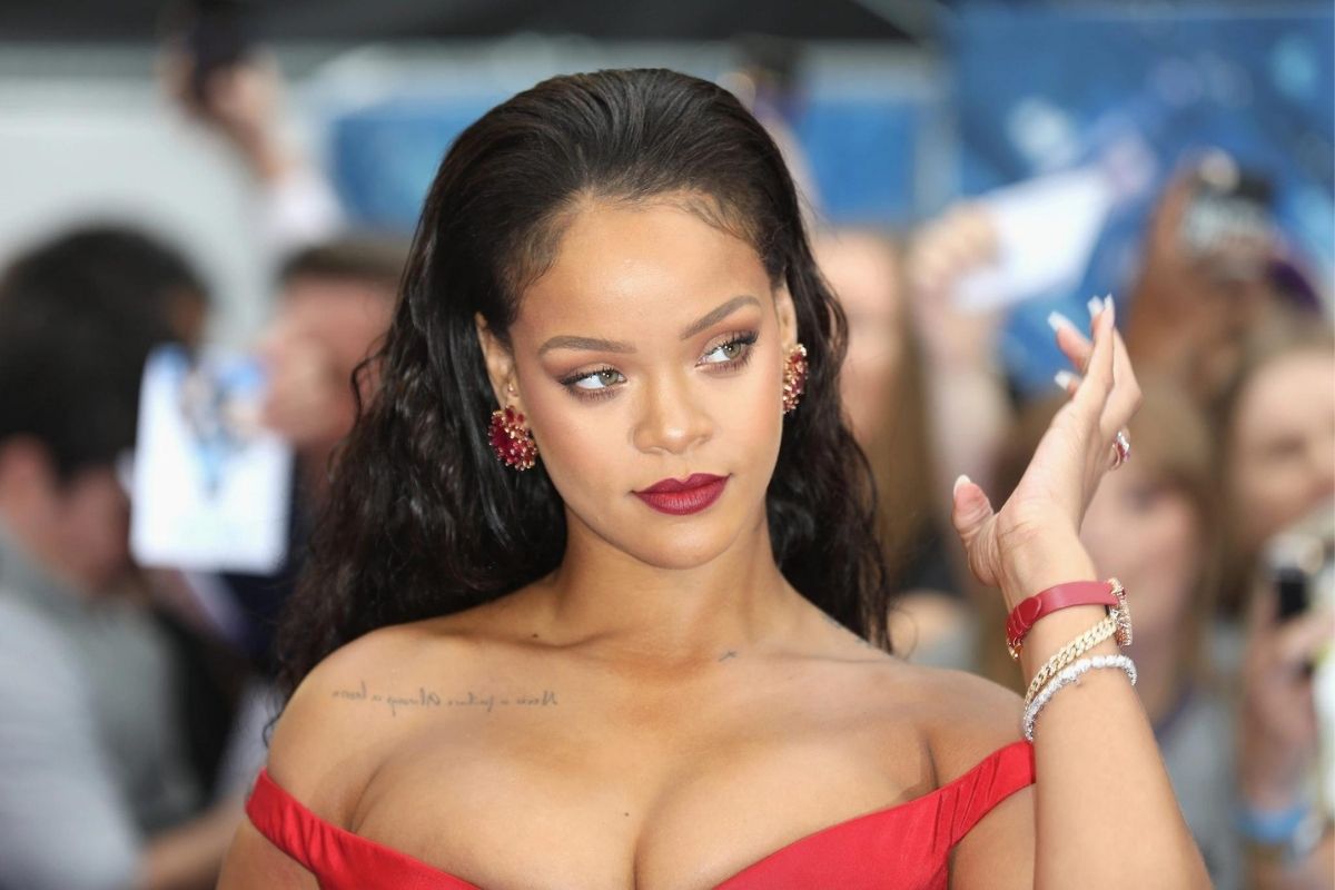 Rihanna è la cantante più ricca del mondo secondo Forbes