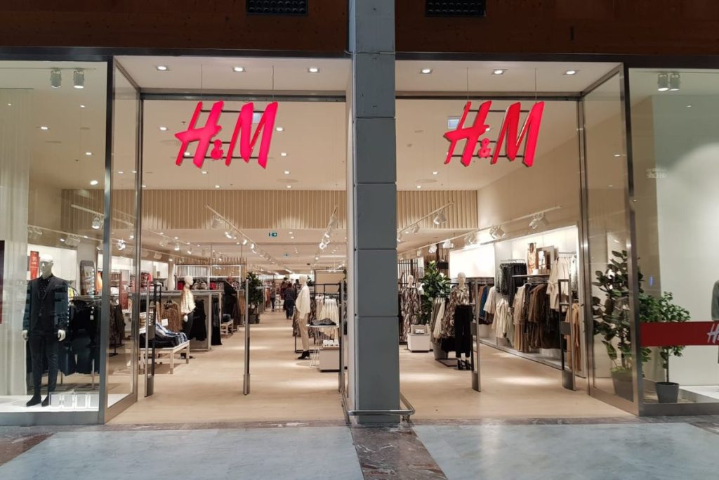 H&M sotto accusa - neomag.