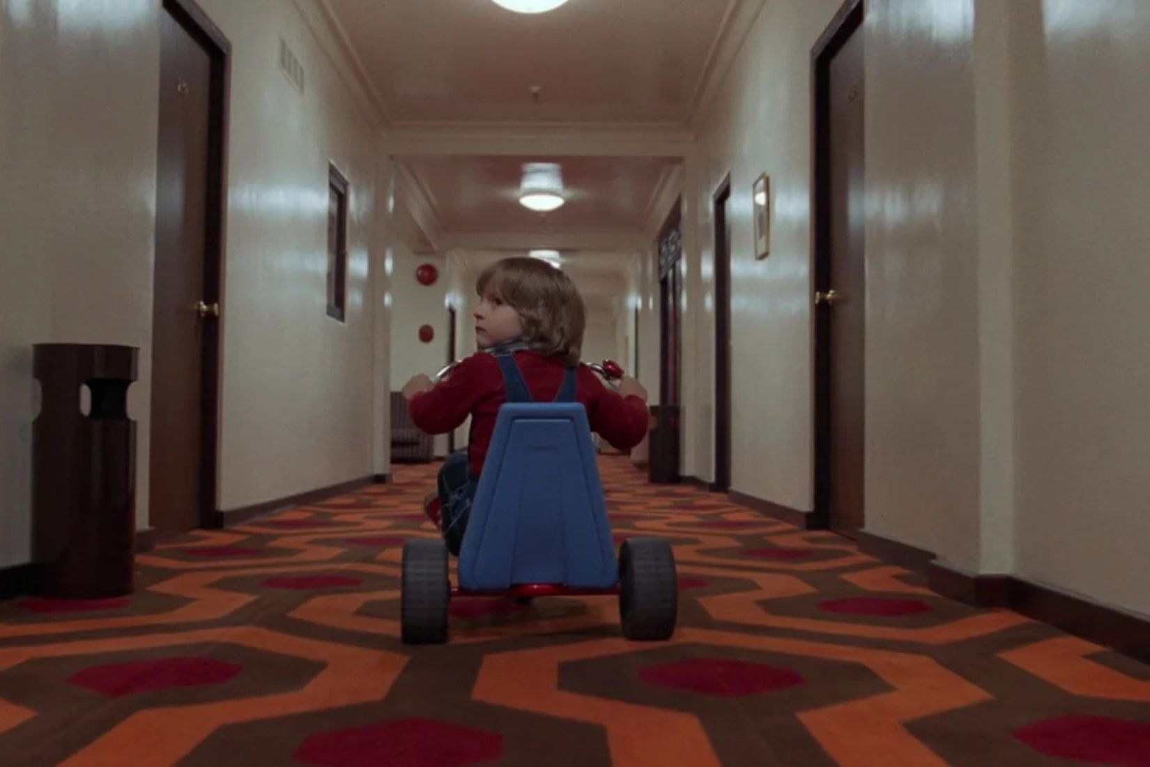 Le case dei film horror più inquietanti del cinema: 7 luoghi in cui non vorremmo entrare